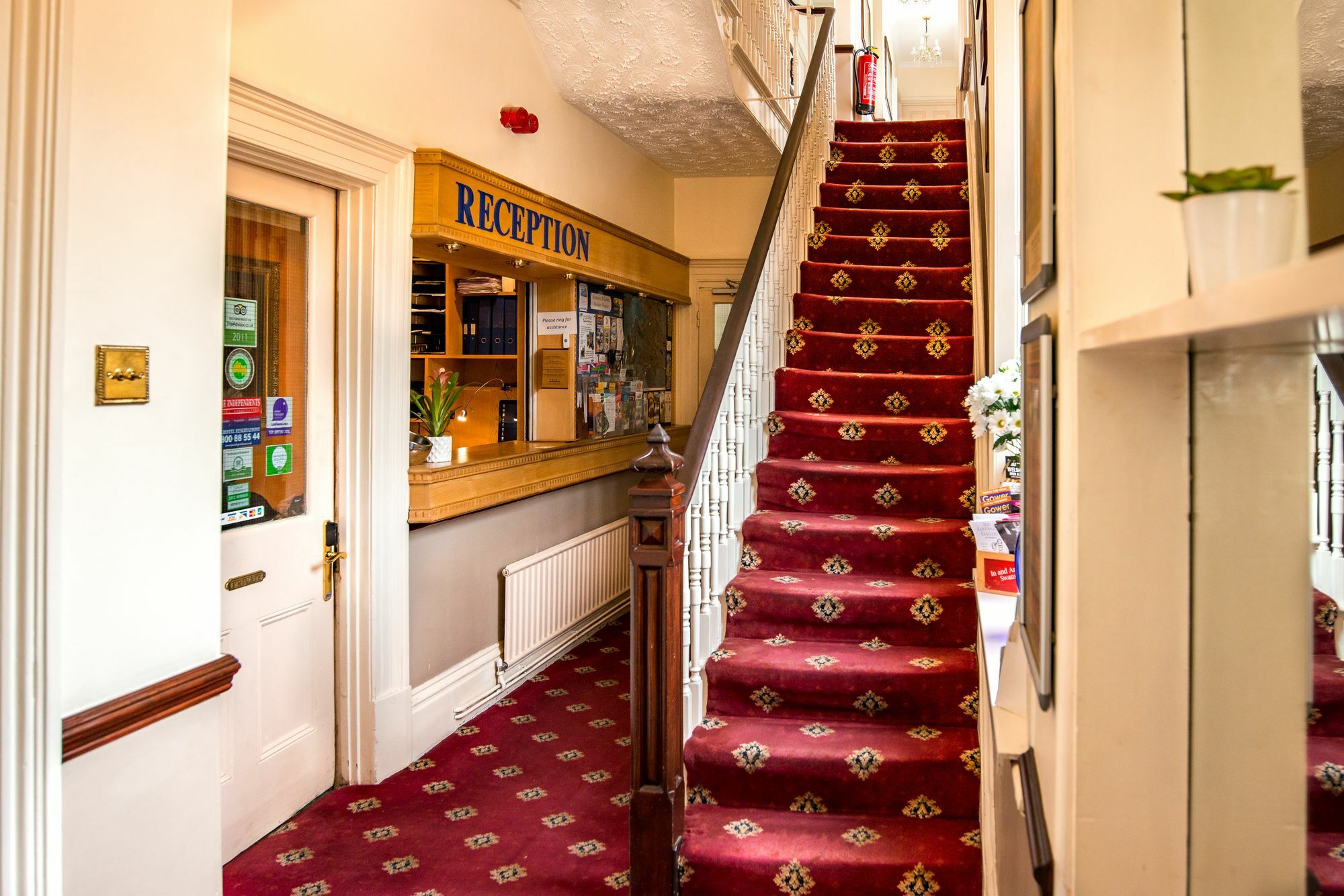 The White House By Bodacious! Swansea Esterno foto